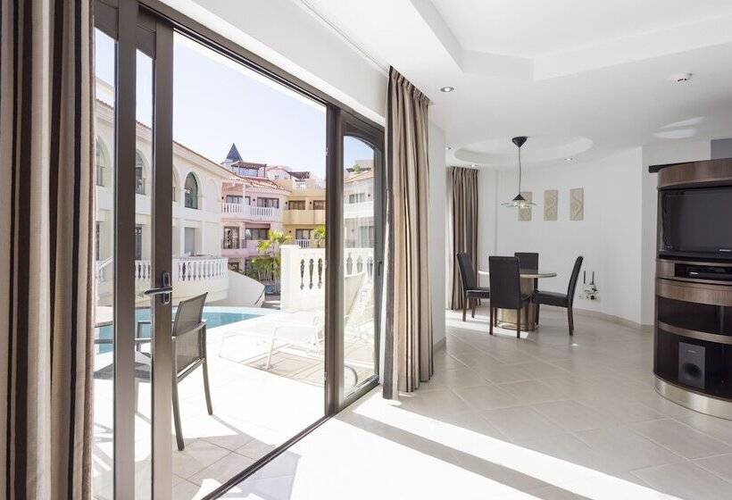 Люкс, Atlas Suites Tenerife