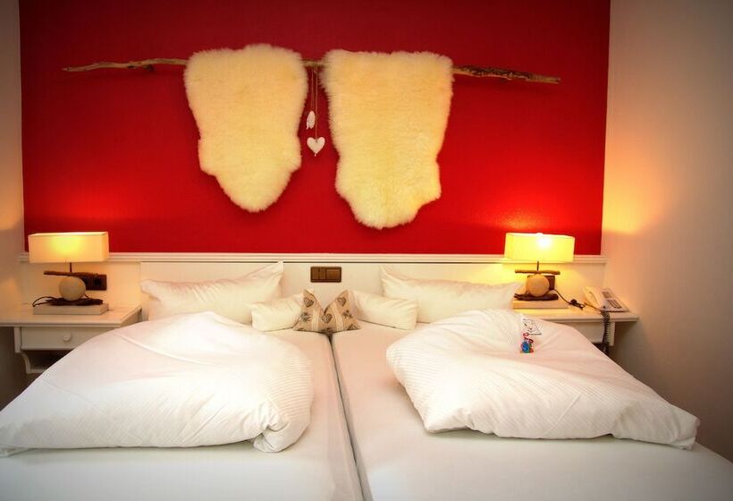 Номер Стандарт с Балконом, Alpenhotel Stefanie