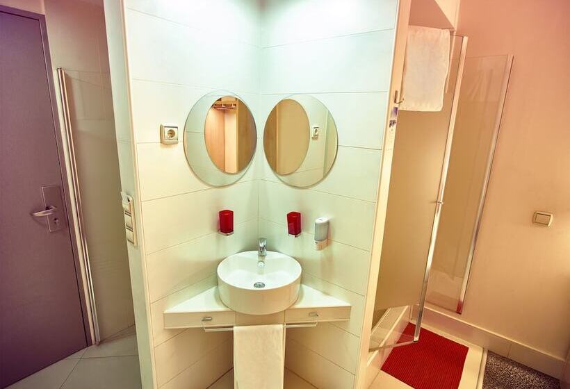 اتاق استاندارد, Hello Hotels Bucuresti Gara De Nord
