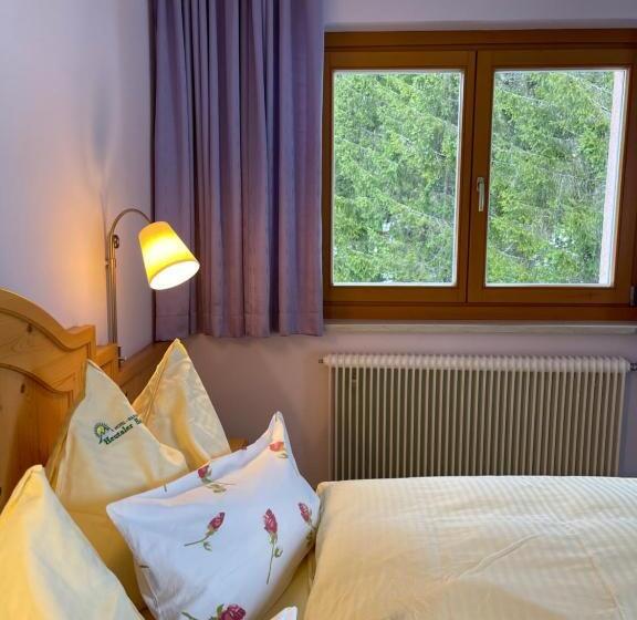 Номер Стандарт, Heutaler Hof   Hotel Im Naturidyll