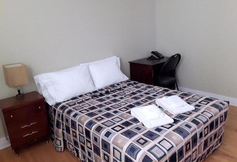 استودیوی کلاسیک, Auberge Michel Doyon