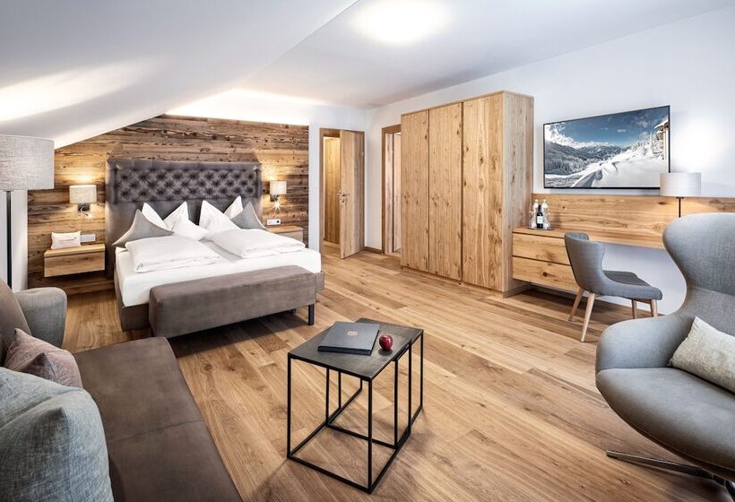 سوئیت با بالکن, Naturhotel Edelweiss Wagrain