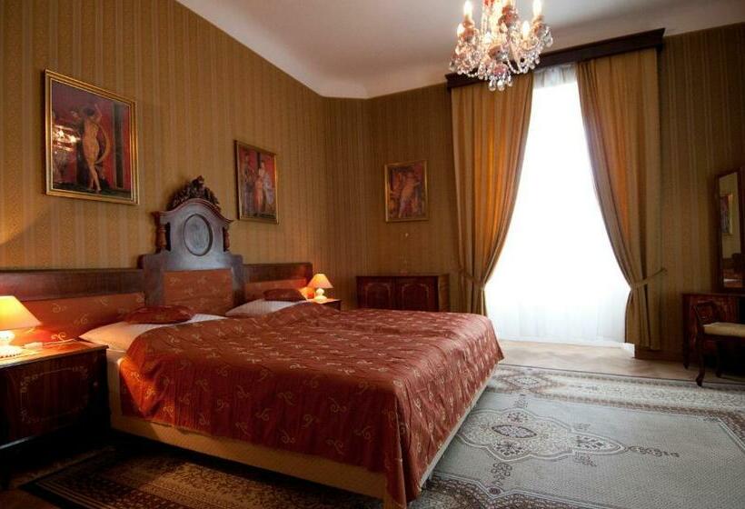 Люкс, Schlosshotel Zamek Zdikov