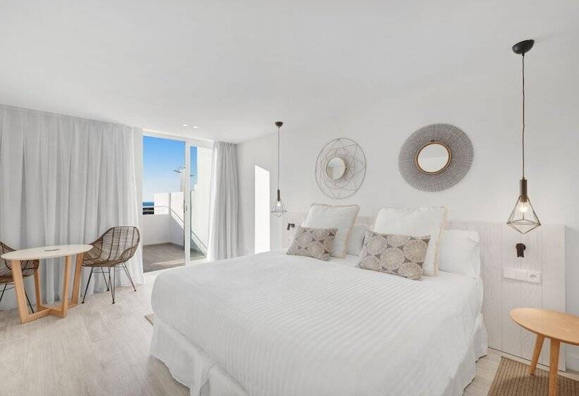 غرفة سوبيريور مطلّة علي البحر, Barceló Portinatx   Adults Only