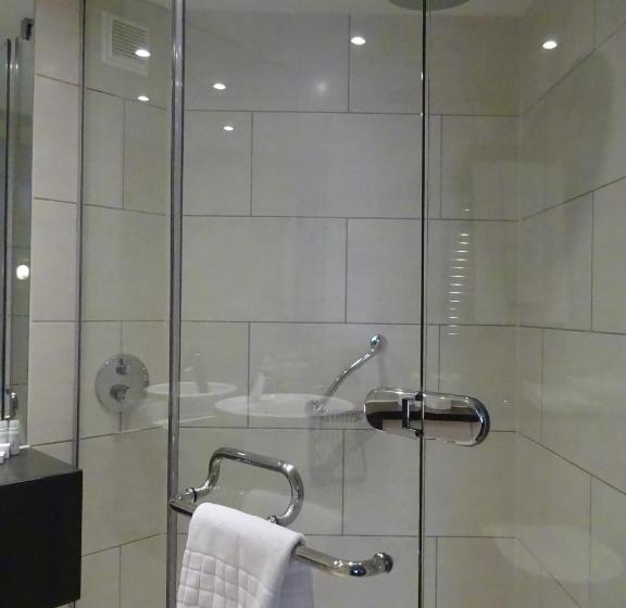Номер Superior, Bermondsey Square Hotel   A Bespoke