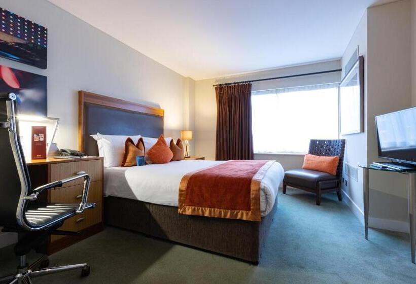 Номер Superior, Bermondsey Square Hotel   A Bespoke