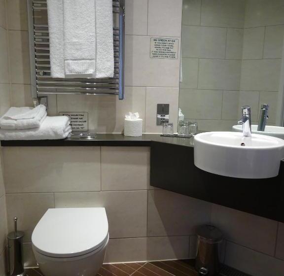 Номер Клуб, Bermondsey Square Hotel   A Bespoke