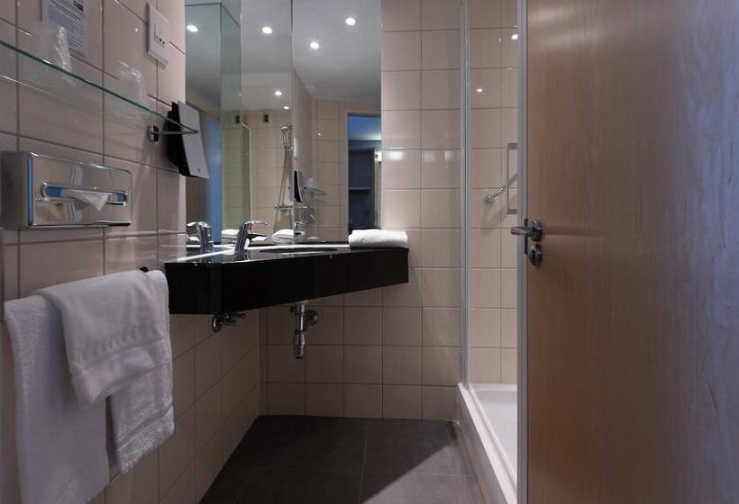 Номер Стандарт, Holiday Inn Express Saint Nazaire, An Ihg