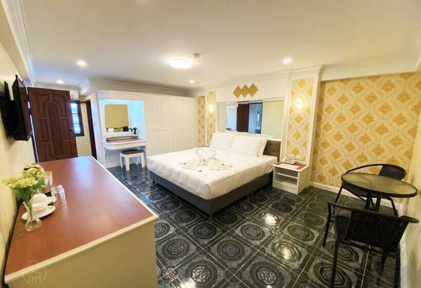 Standard Room, Rest At Ratchada