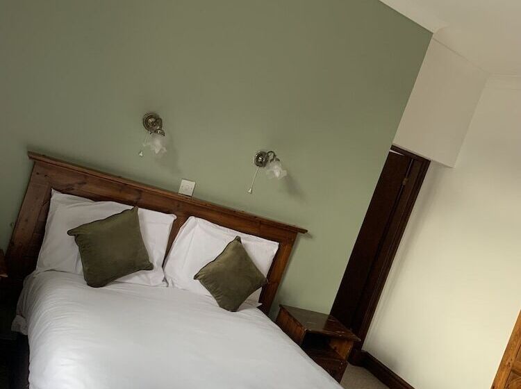اتاق استاندارد, The Bull Hotel