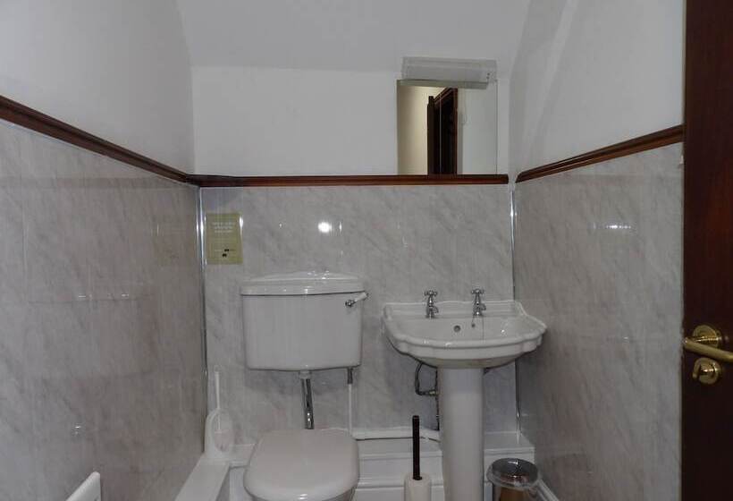 اتاق استاندارد, The Bull Hotel