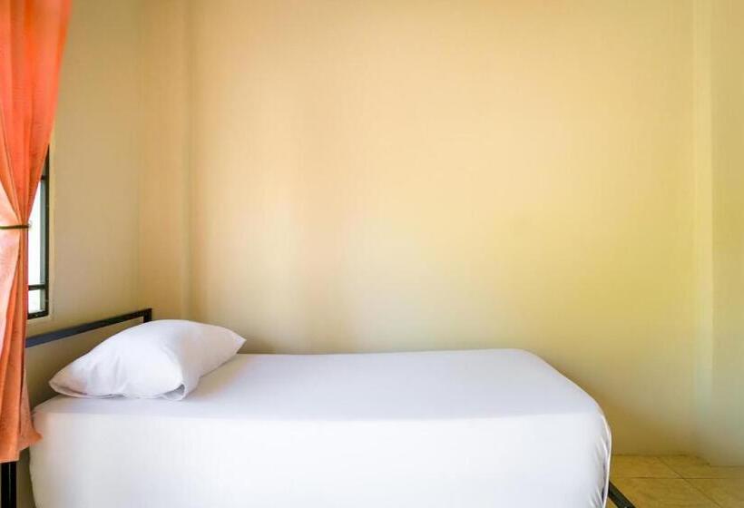 Номер Deluxe Одноместный, Nabeza House By Oyo Rooms