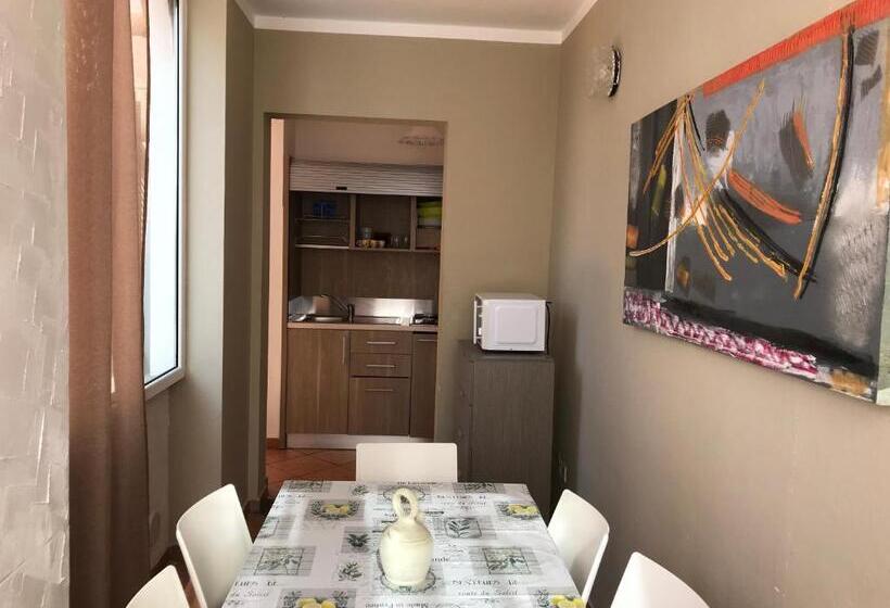 اتاق استاندارد چهار تخته, Le Villette Di Villa Paola