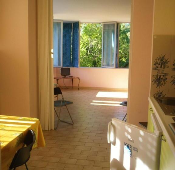 آپارتمان 1 خوابه با چشم‌انداز باغ, Le Villette Di Villa Paola