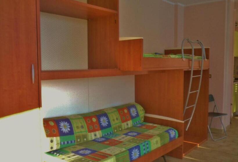 آپارتمان 1 خوابه با چشم‌انداز باغ, Le Villette Di Villa Paola