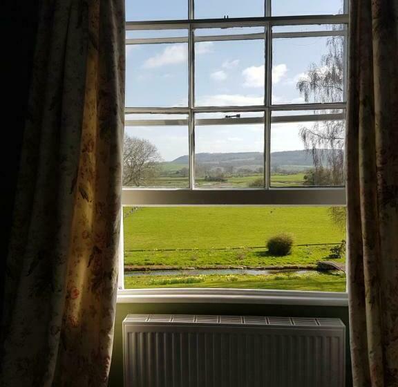 اتاق سوپریور با تخت بزرگ, Upper Buckton B&b