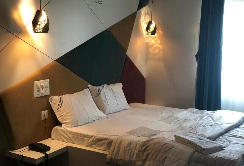Студио Стандарт Кровать Кинг, C M Hotel New