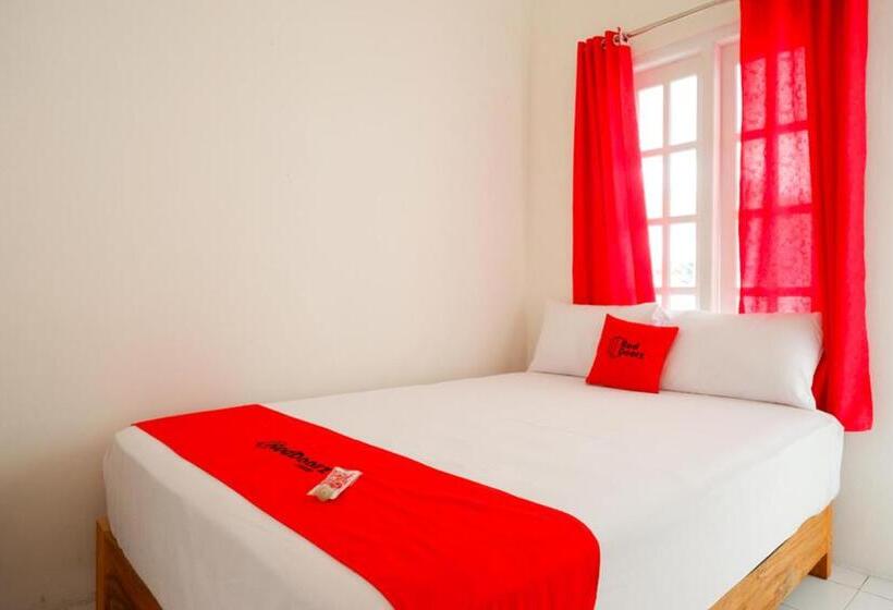 스탠다드 룸, Reddoorz Plus Near Ums Solo