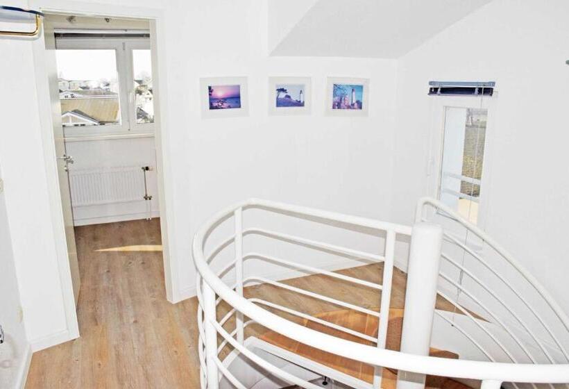 Апартаменты 1 Спальня с Балконом, Ferienwohnungen Mit Seeblick Und Sauna