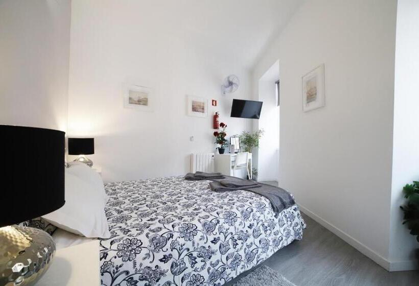 Quarto Estandar, Guest House Triunfo