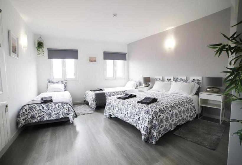 Quarto Quádruplo Clássico, Guest House Triunfo