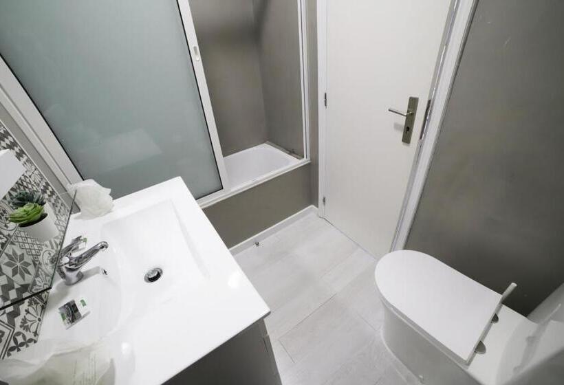 Quarto Familiar, Guest House Triunfo