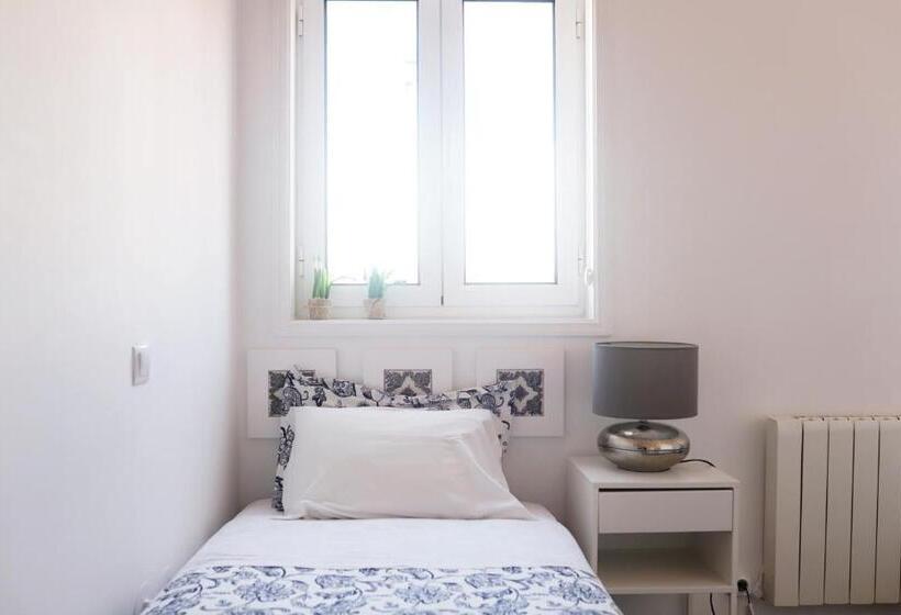 Quarto Estandar Individual, Guest House Triunfo