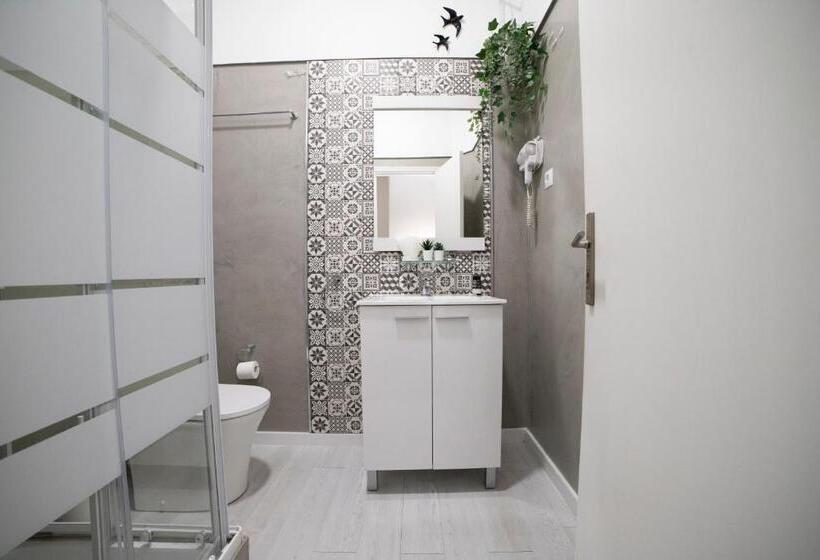 Quarto Estandar Interior, Guest House Triunfo