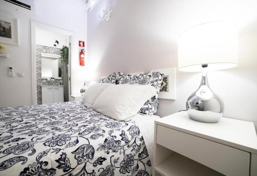 Quarto Estandar Interior, Guest House Triunfo