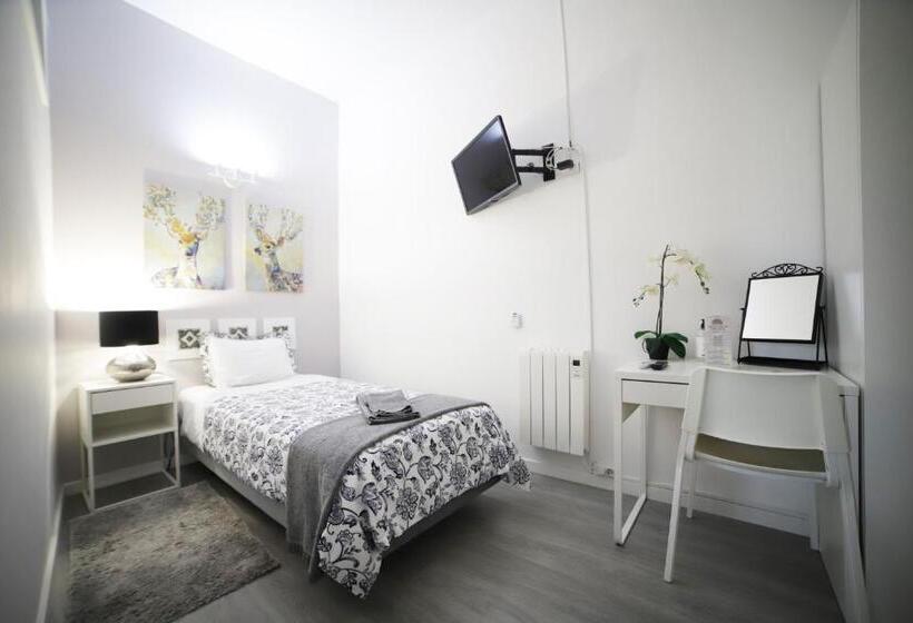 Quarto Individual Interior, Guest House Triunfo