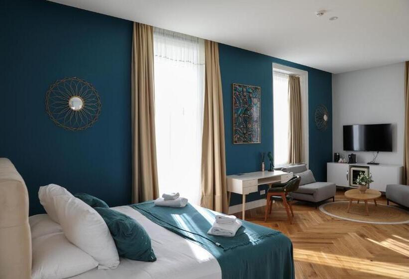 Президентский Люкс, Séquoias Golf & Ressort