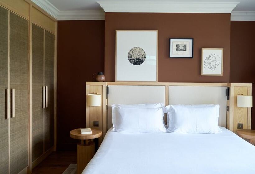 Quarto Prestige, Les Sources De Caudalie