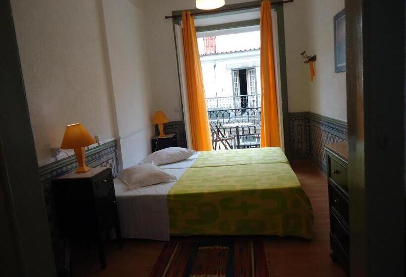 Quarto Estandar, New Aljubarrota Guest House