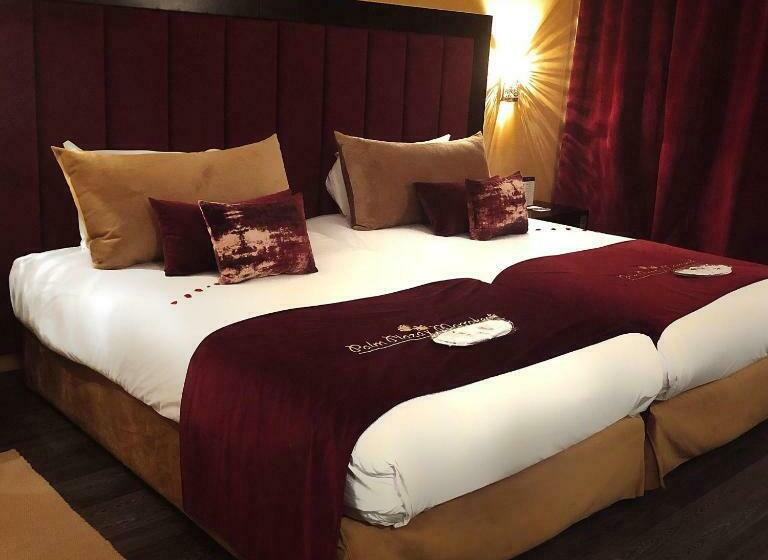 اتاق استاندارد با چشم‌انداز استخر, Palm Plaza Hôtel & Spa