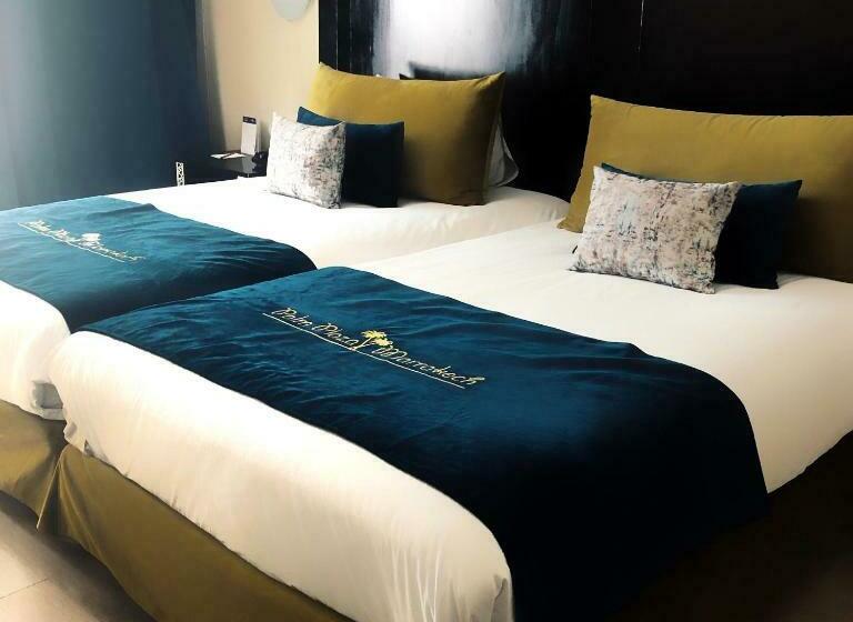 اتاق استاندارد با چشم‌انداز استخر, Palm Plaza Hôtel & Spa