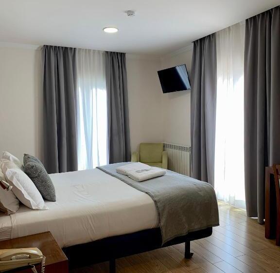 اتاق سوپریور با تخت بزرگ, Vila Verde