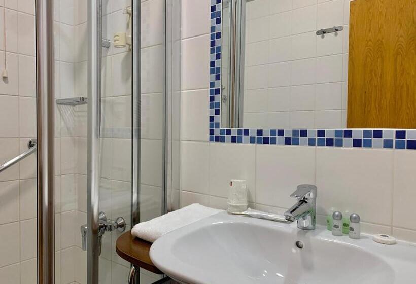 اتاق لوکس یک تخته, Vila Verde
