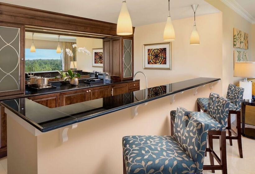 سوئیت با چشم‌انداز, Waldorf Astoria Orlando   An Official Walt Disney World®