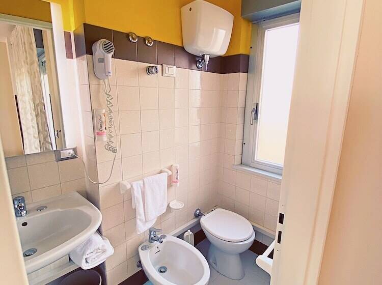 Номер Стандарт Трехместный, Residence Hotel Felix