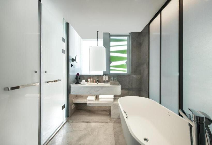 سوییت, Crowne Plaza Wuhan Optics Valley, An Ihg