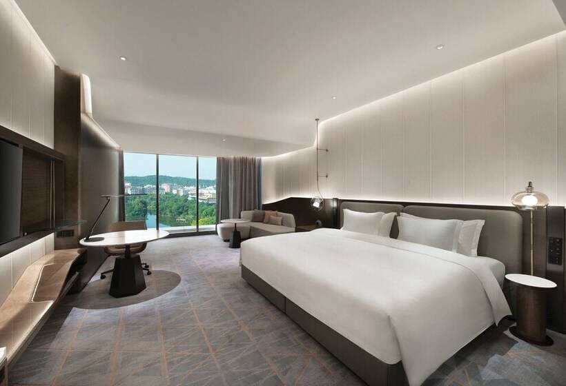 اتاق پرمیوم, Crowne Plaza Wuhan Optics Valley, An Ihg