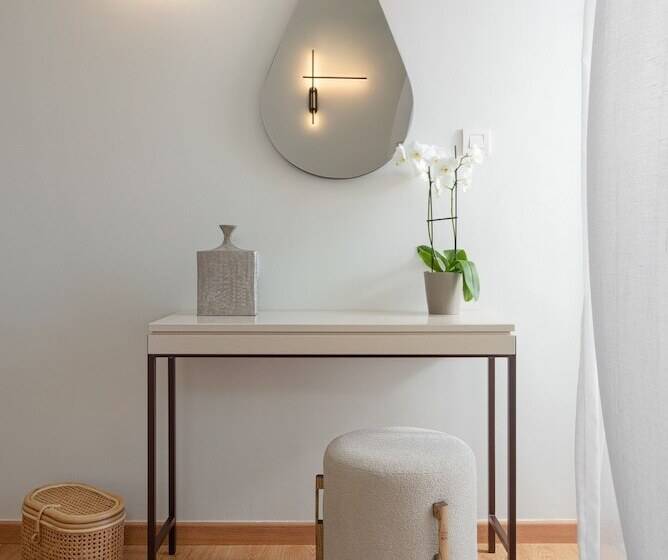 اتاق راحتی, Preveza City Comfort