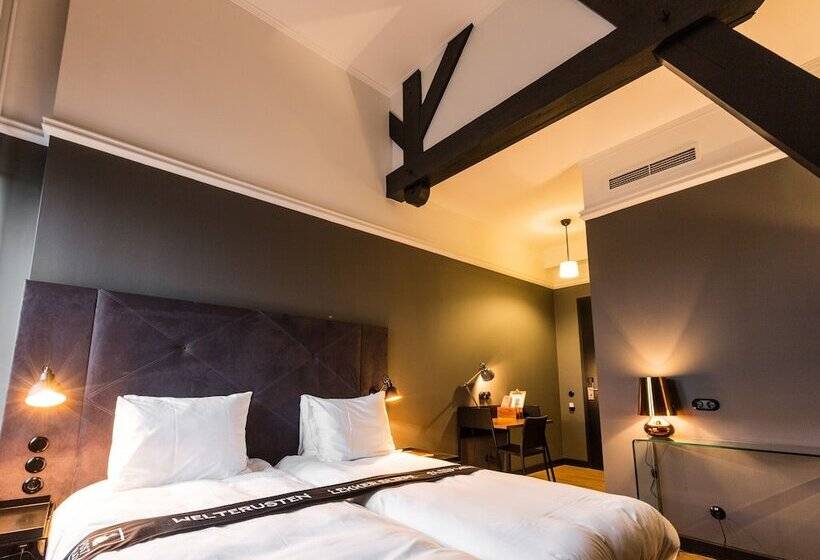 Номер Комфорт, Post Plaza Hotel & Grand Café