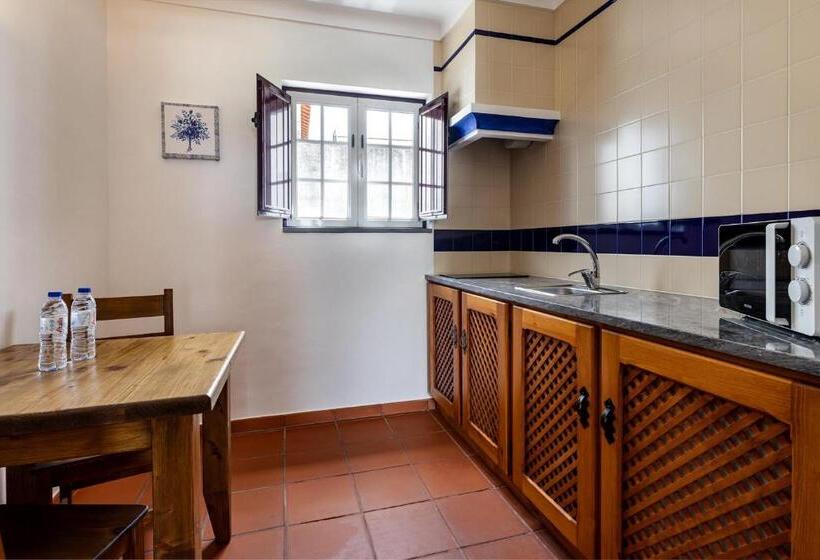 Студия Стандарт, Vila Planicie