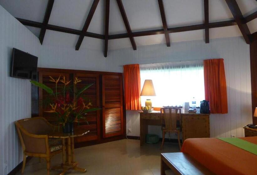 بانگلوی استاندارد با چشم‌انداز دریا, Club Santana Beach & Resort