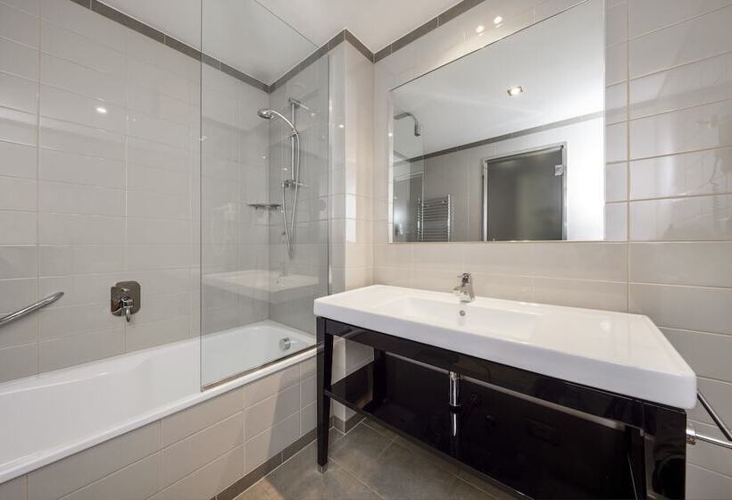 اتاق استاندارد, Blu Hotel Brixia