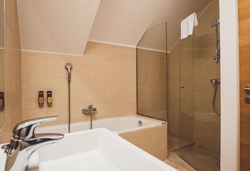 Номер Стандарт, Heritage Hotel Hallstatt