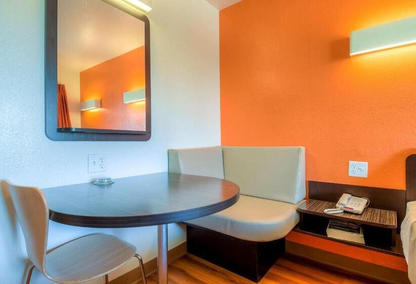 Habitación Deluxe, Motel 6palm Springs, Ca  Downtown