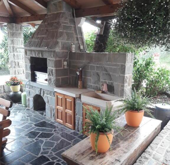 اتاق استاندارد سه نفره, Rooms & Apartments Giulia