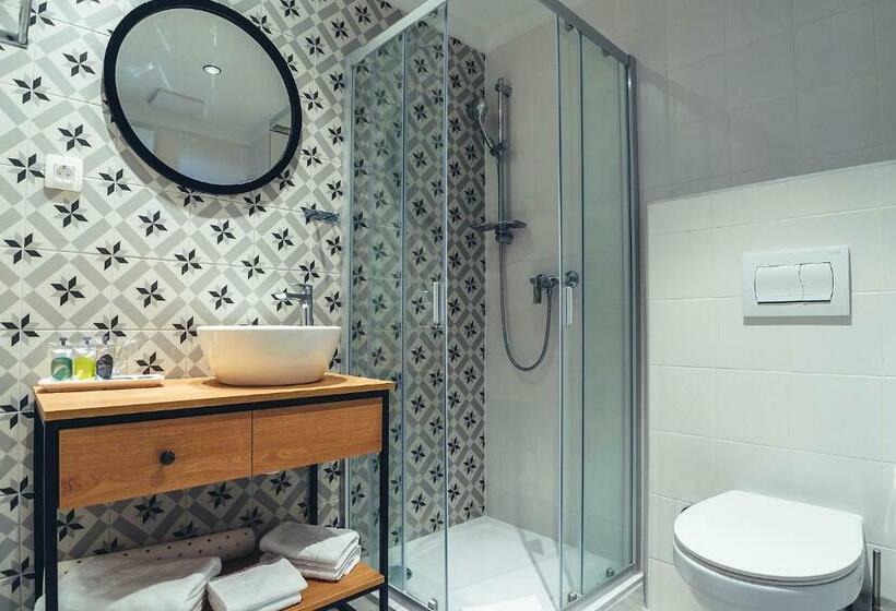 سوییت جونیور با بالکن, Morenia All Inclusive